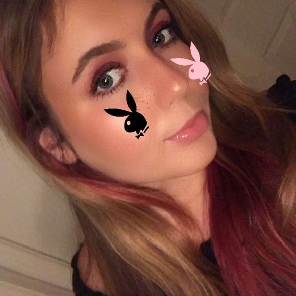 your posher, allison - Picture 1 of 2